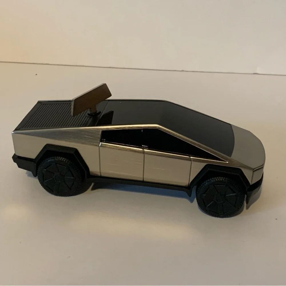 NIB. TESLA Cybertruck Wind-Up Racer